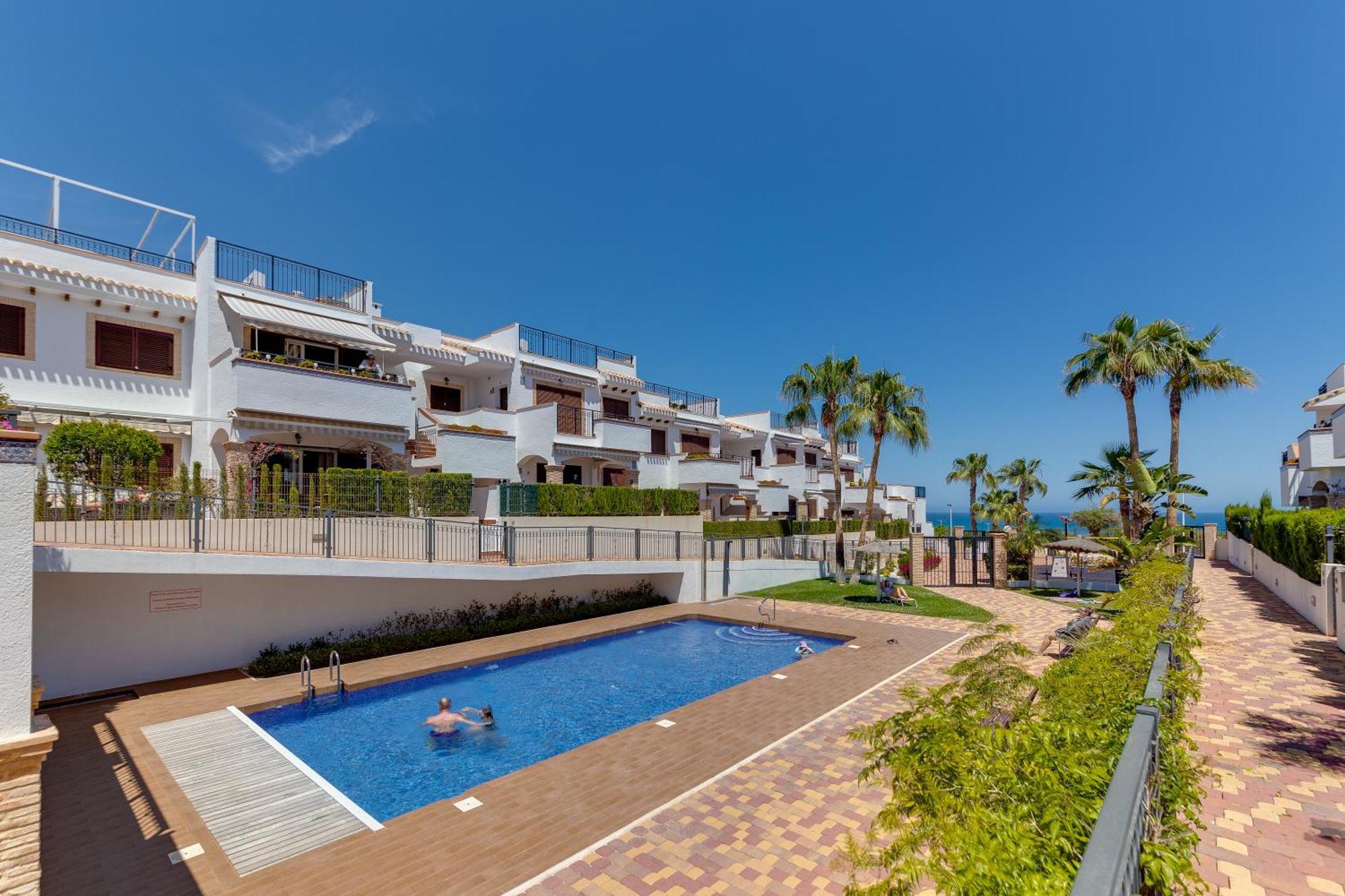 Azul Beach Torrevieja Exterior photo